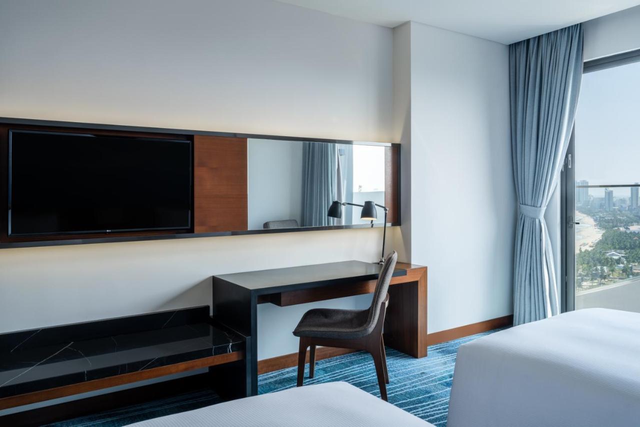 Hilton Garden Inn Дананг Екстериор снимка
