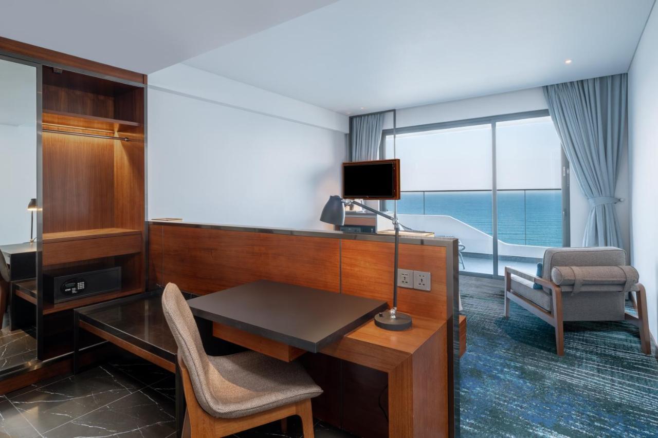 Hilton Garden Inn Дананг Екстериор снимка