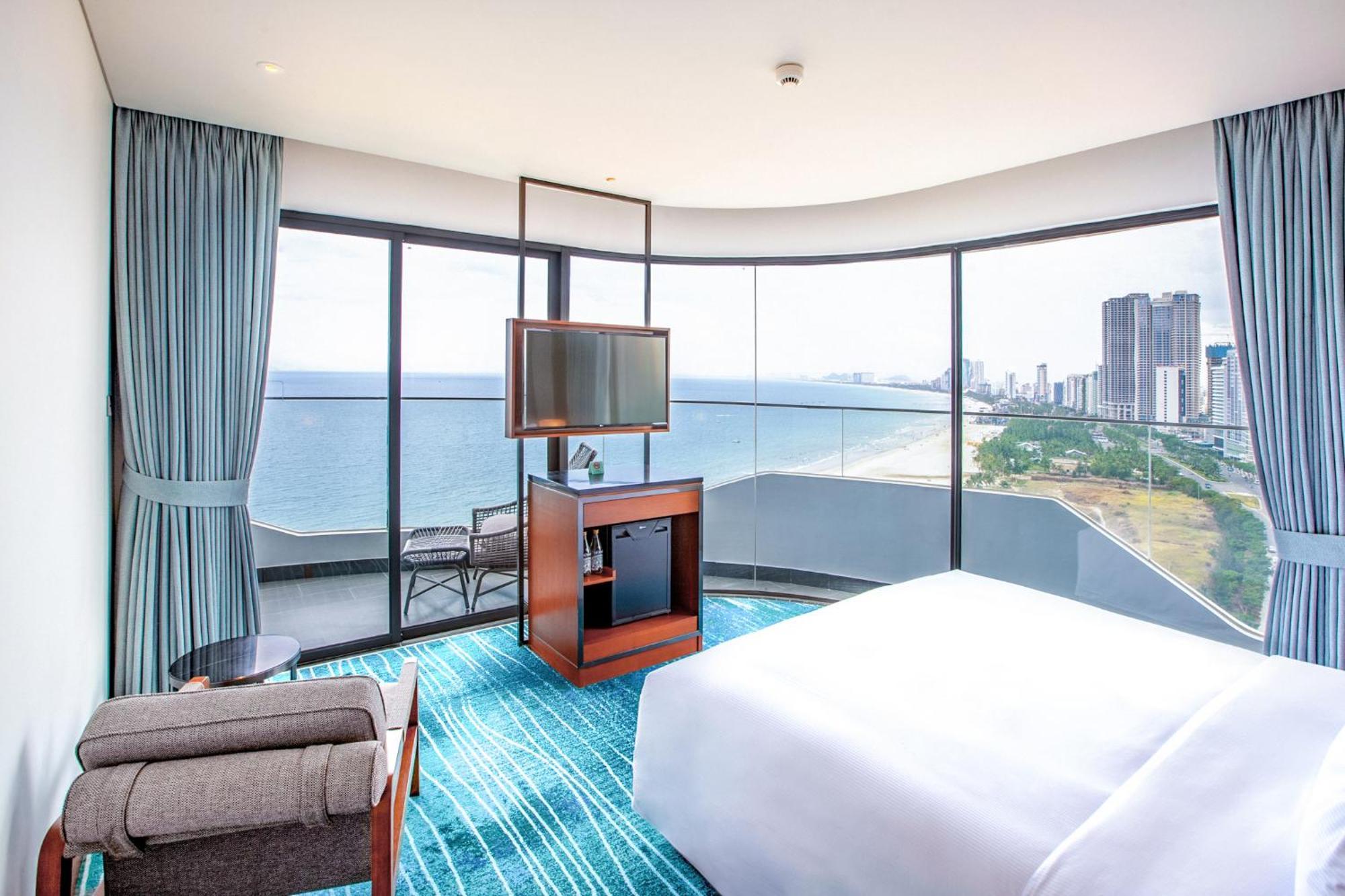 Hilton Garden Inn Дананг Екстериор снимка