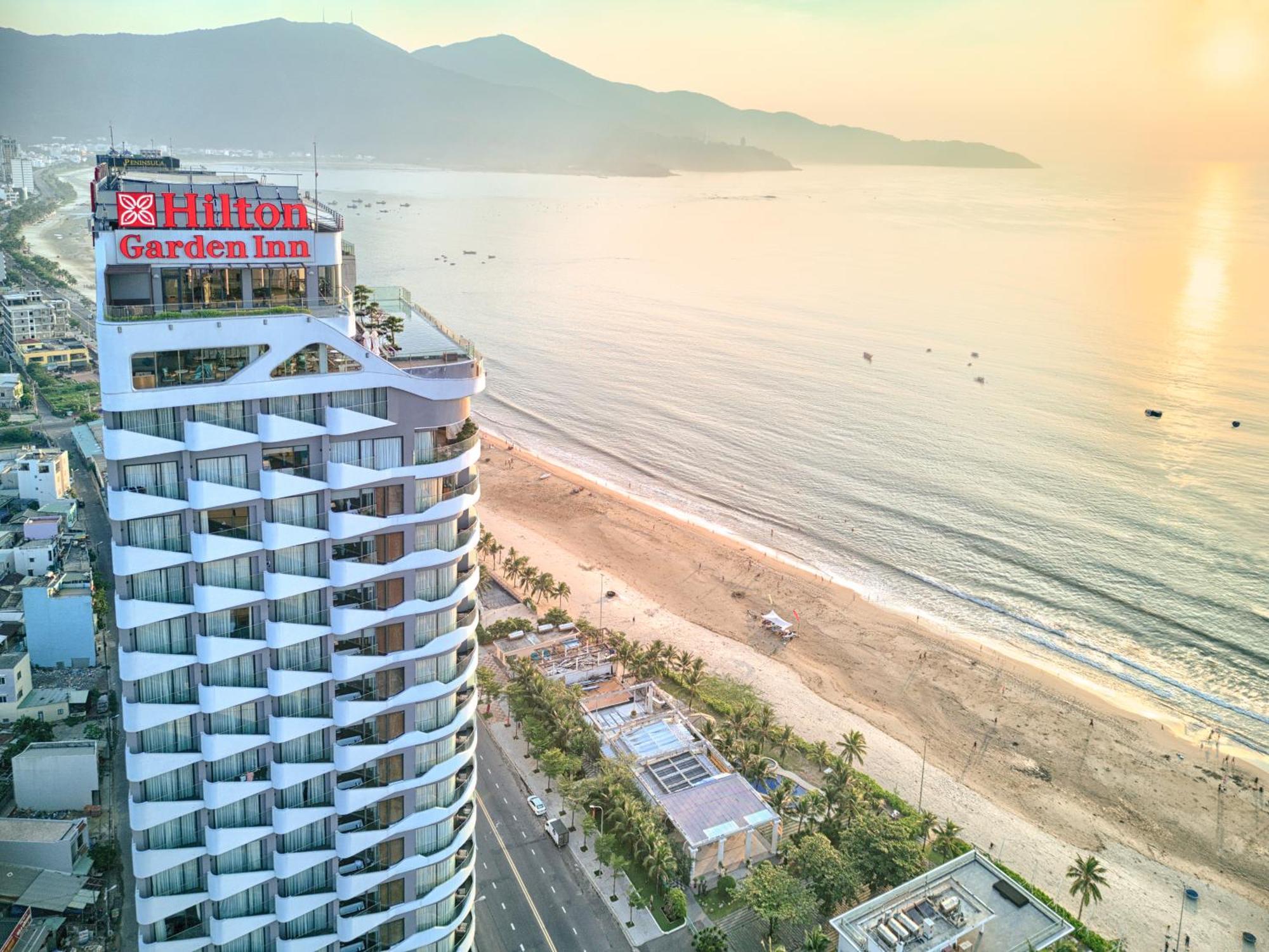 Hilton Garden Inn Дананг Екстериор снимка