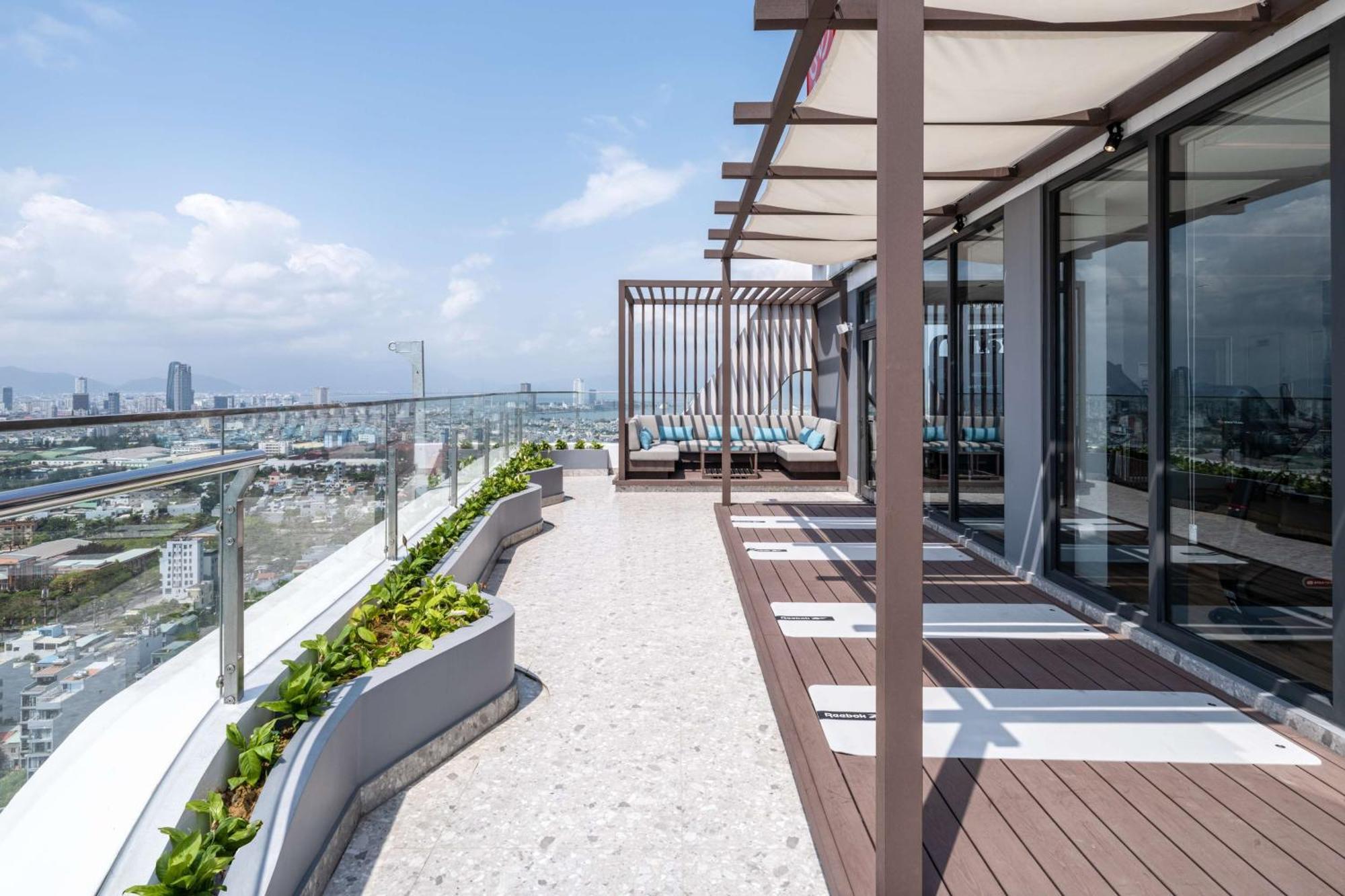 Hilton Garden Inn Дананг Екстериор снимка