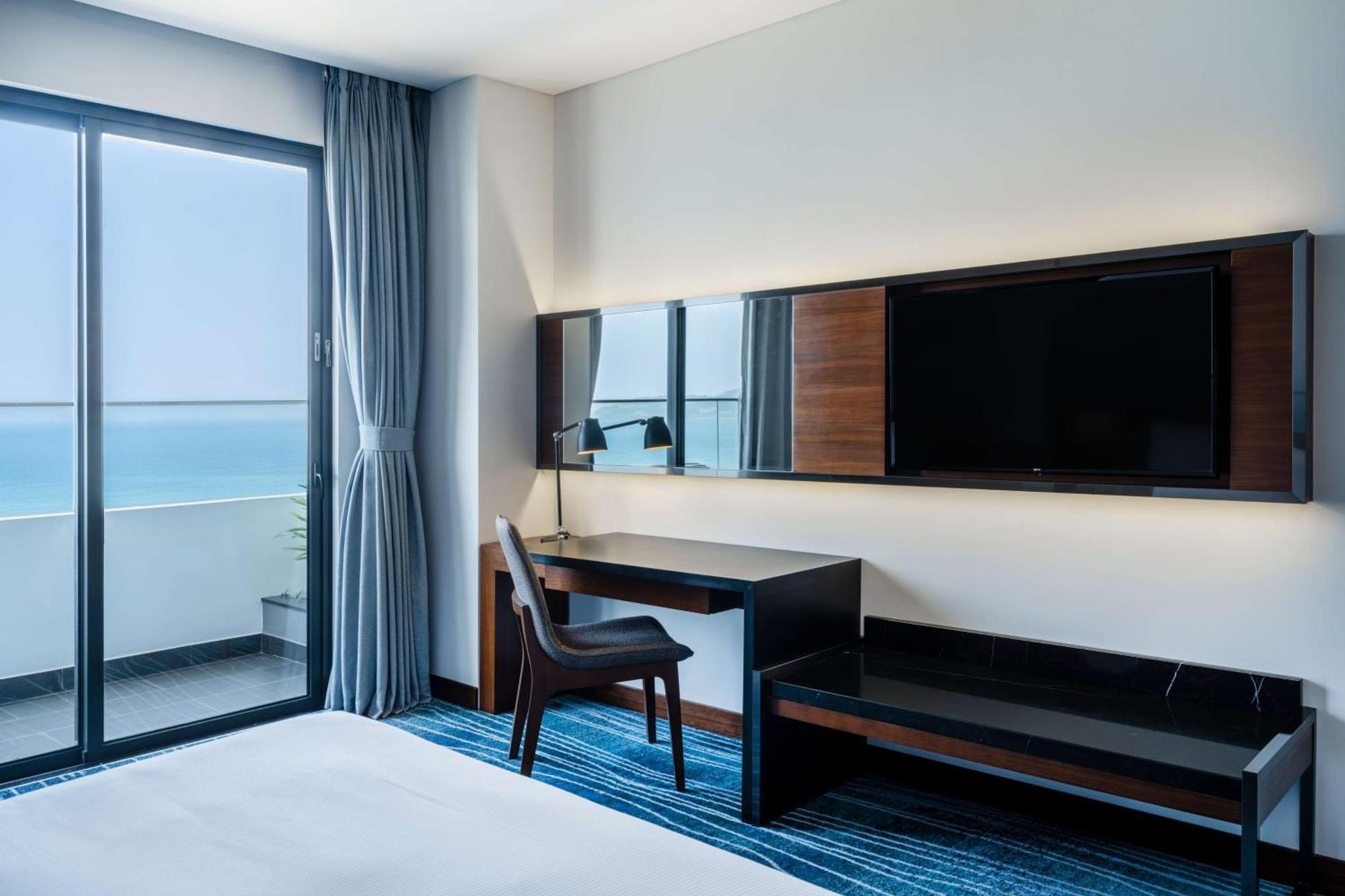 Hilton Garden Inn Дананг Екстериор снимка
