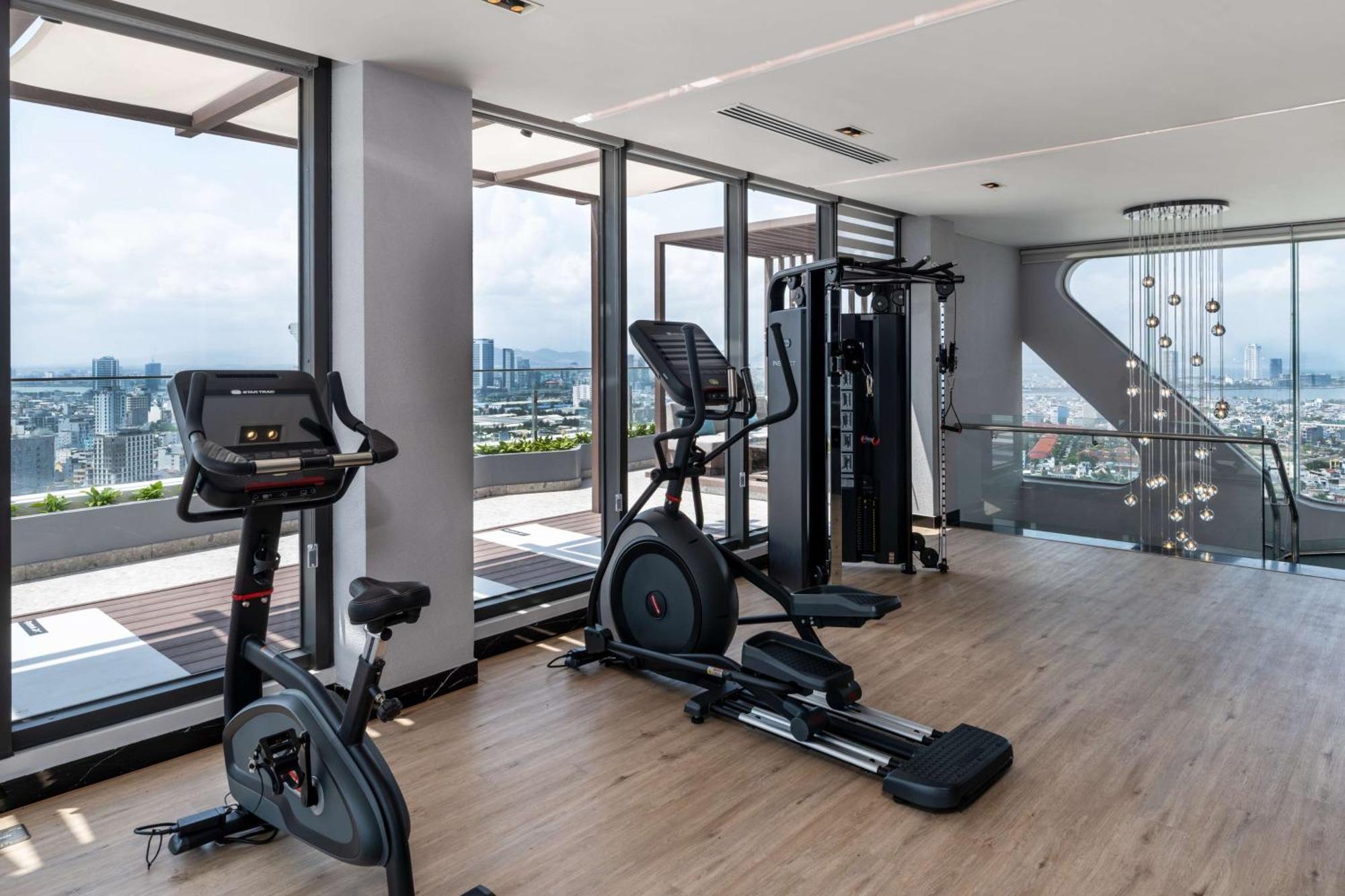 Hilton Garden Inn Дананг Екстериор снимка